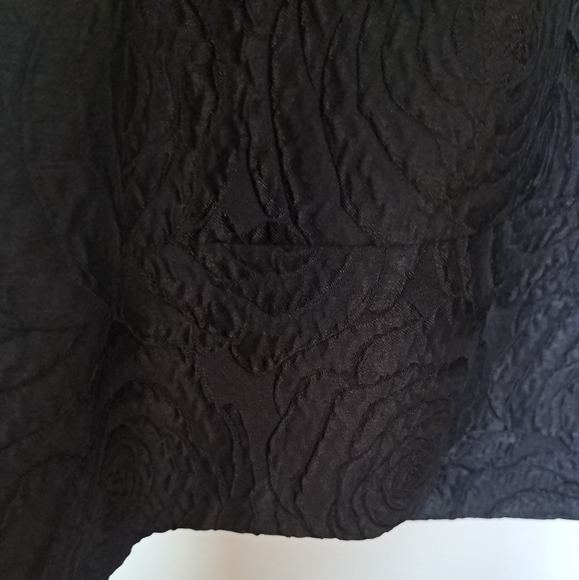 Stunning Taylor little black dress - Picture 6 of 6